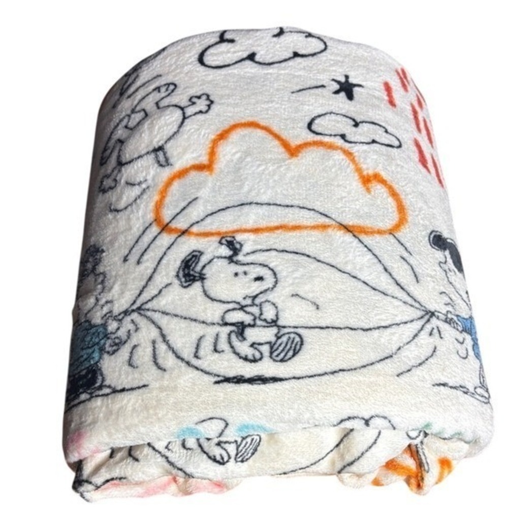 PEANUTS Gang Cartoon Snoopy Charlie Brown Sports Plush Throw Oversized 5"x6" NEW